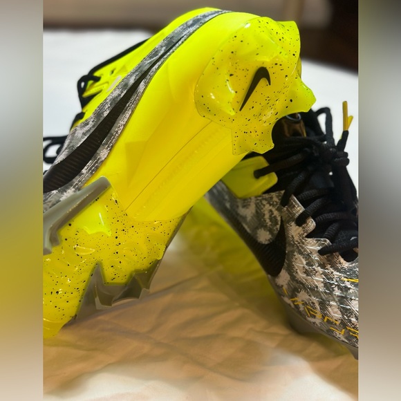 NIKE Vapor Edge Elite 360 Razor Sharp Cut Football Cleats Men's Sz 7.5 - Picture 6 of 11